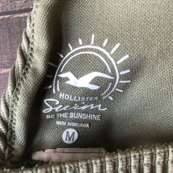 Hollister Bikini Top - Picture 3 of 3